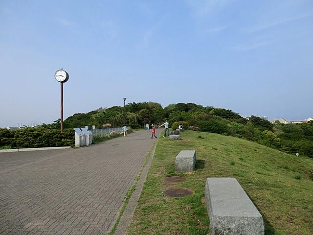 park. 1000m to Honmoku summit park
