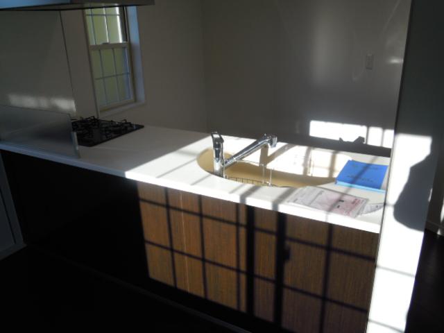 Kitchen. Indoor (11 May 2013) Shooting