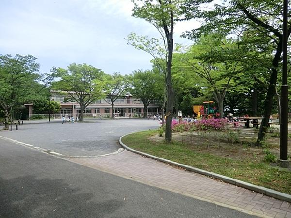 kindergarten ・ Nursery. 750m to a high wind nursery