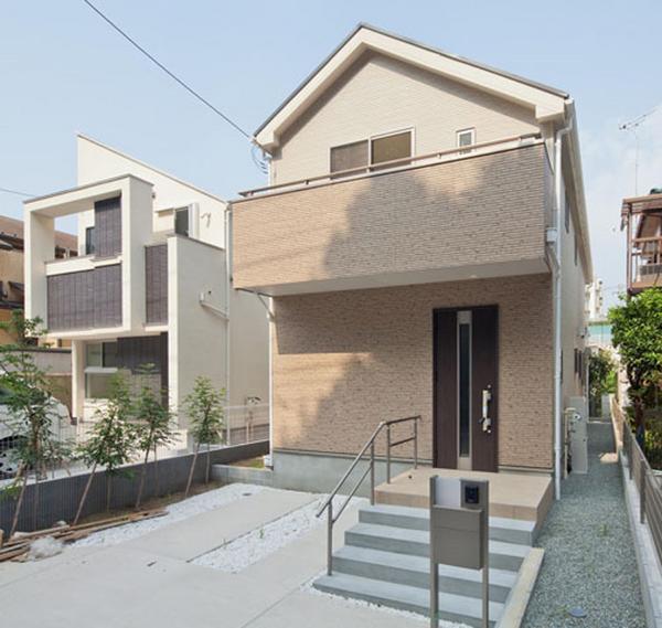 Local appearance photo