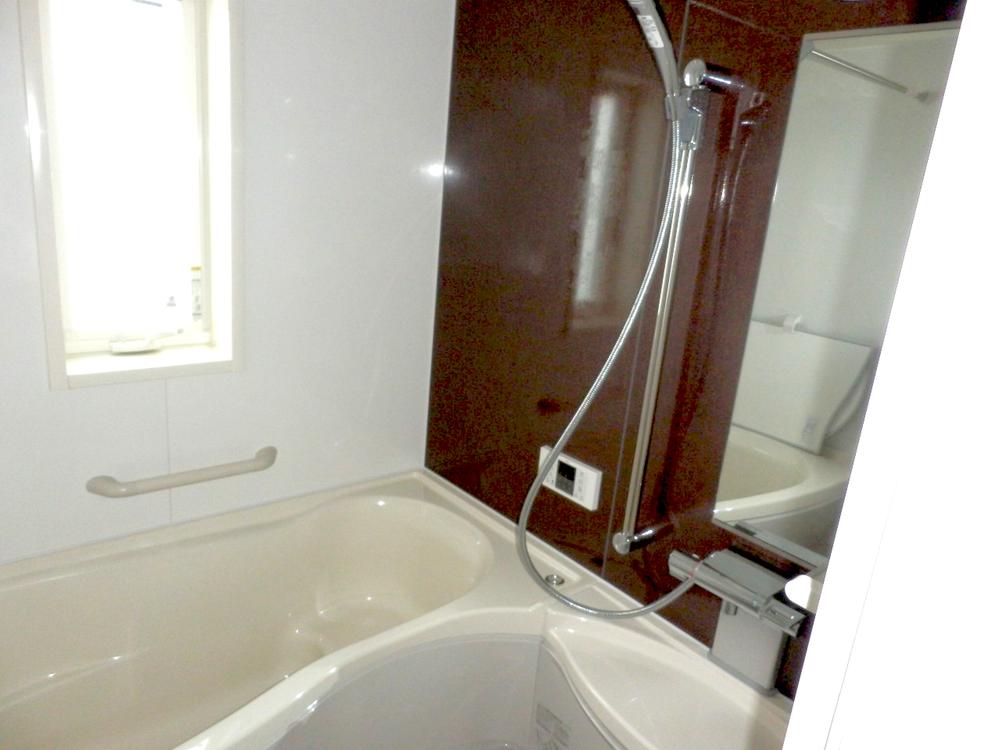 Bathroom. 2013 / 12 indoor shooting bathroom