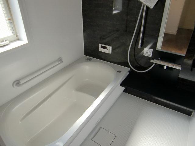 Bathroom. Room (August 2013) Shooting