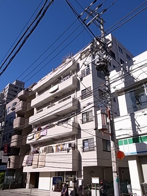 Local appearance photo
