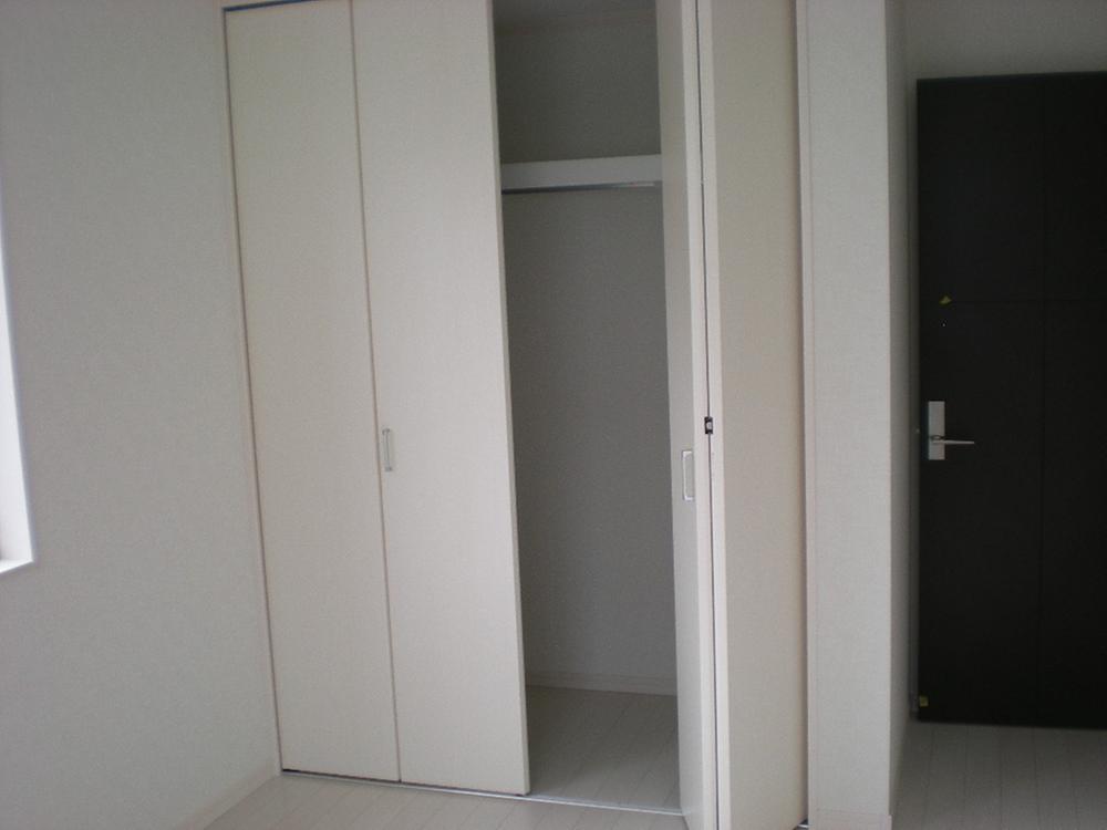 Receipt. Is a closet with depth