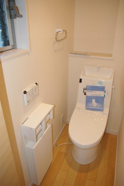 Same specifications photos (Other introspection)