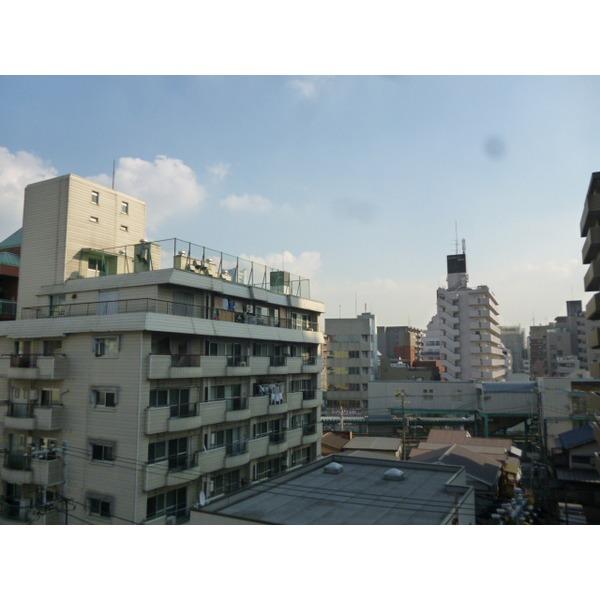 View photos from the dwelling unit. View from 603, Room