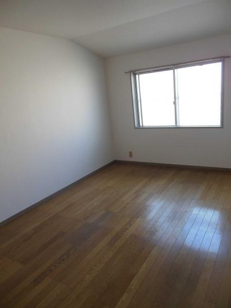 Non-living room. Western-style (2)