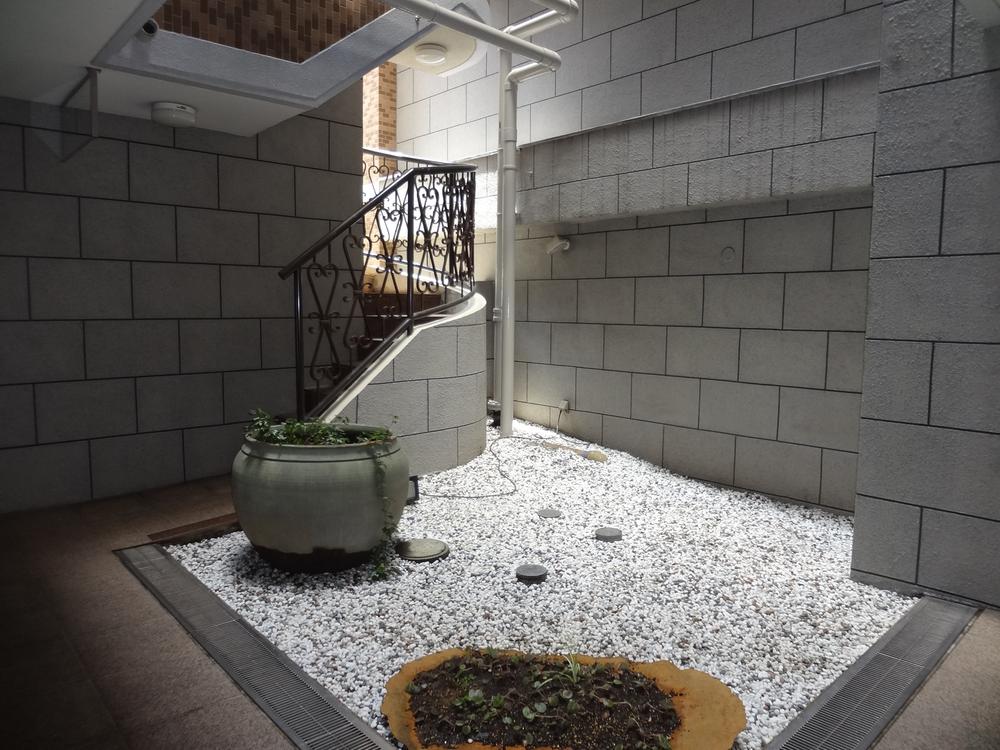 lobby. Common areas