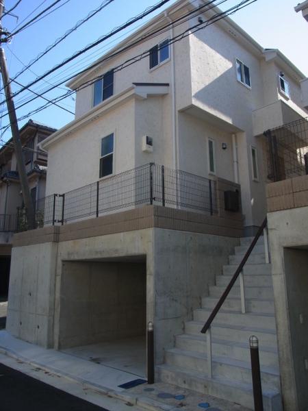 Local appearance photo