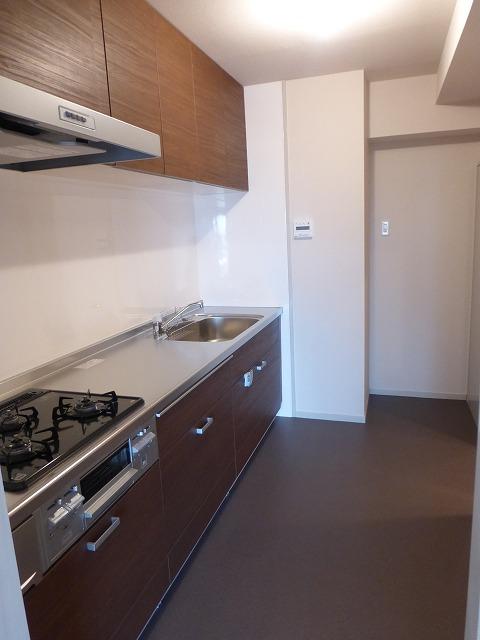Kitchen. Indoor (October 28, 2013) Shooting