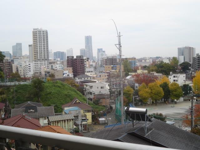 Kanagawa Prefecture, Nishi-ku, Yokohama-shi Miyagaya