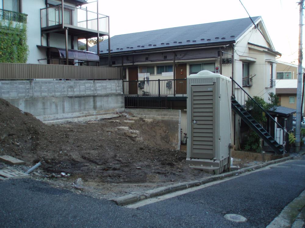 Local appearance photo. Local (10 May 2013) Shooting