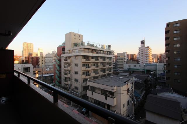 View photos from the dwelling unit