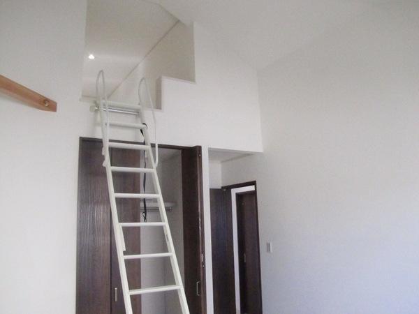 Other. Local (12 May 2013) Shooting