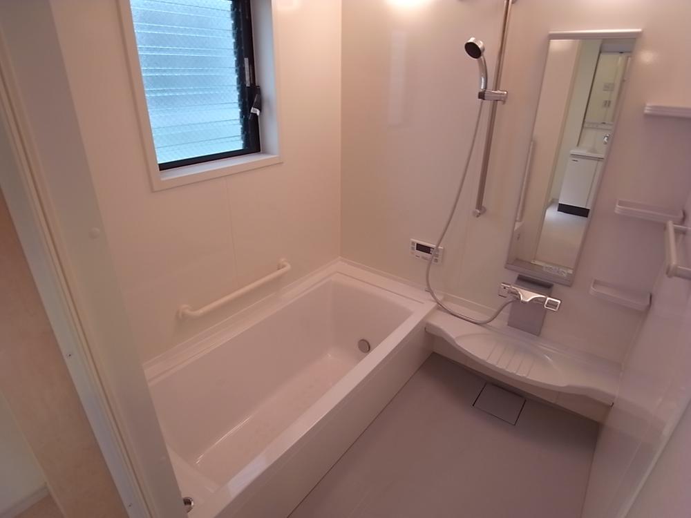 Bathroom. Room (May 2013) Shooting