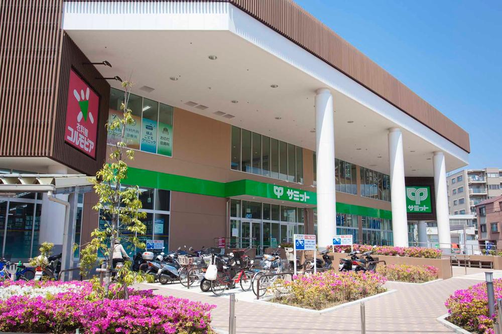 Shopping centre. Shopping 780m weekend at the summit to summit Yokohama Okano shop