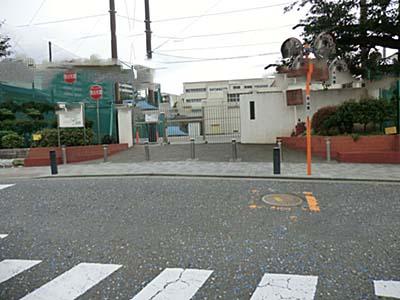 Primary school. 438m to Yokohama Municipal Tokadai Elementary School