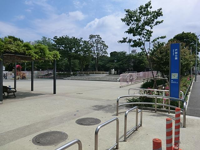 park. 519m to Tobe park
