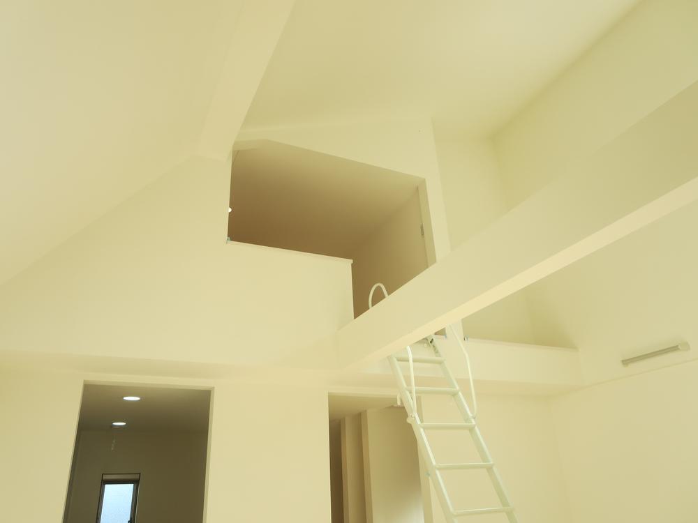 Receipt. Loft (living top)