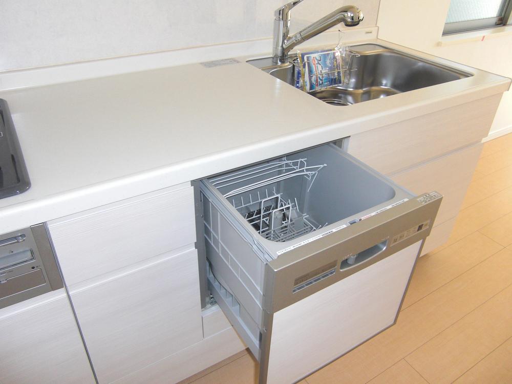 Kitchen. Dishwasher