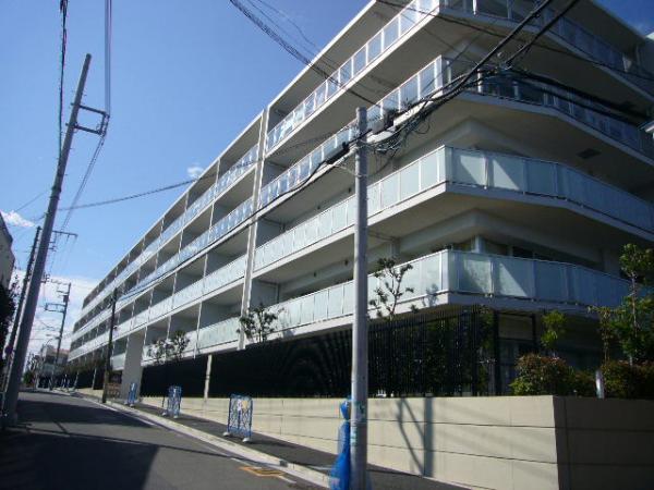 Local appearance photo