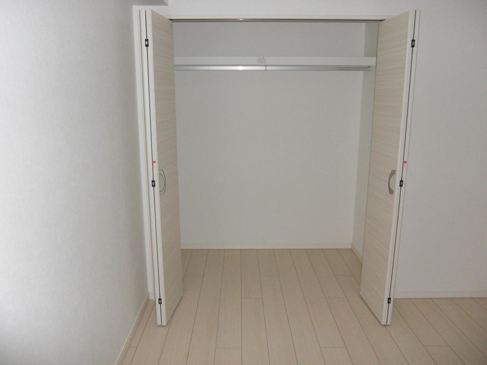 Receipt. There storage space in all living room