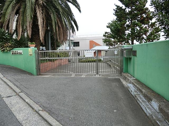 Primary school. 500m to Yokohama Municipal Asamadai Elementary School