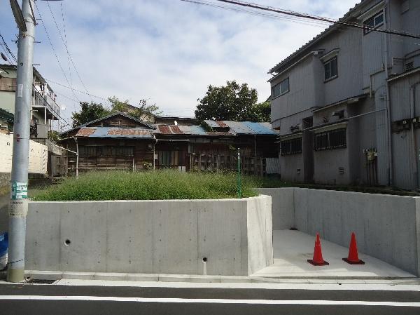 Local land photo. Local Photos