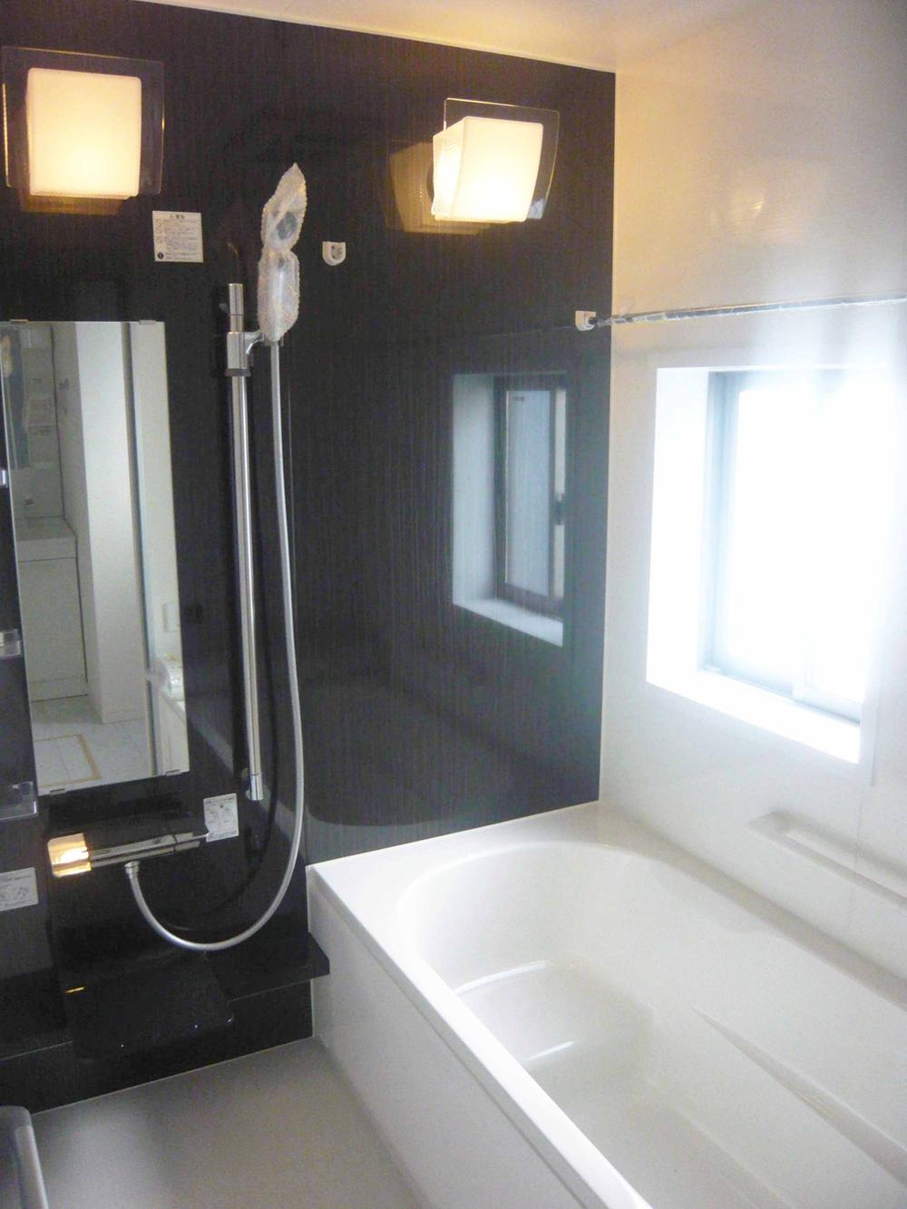 Bathroom. Indoor (12 May 2013) Shooting