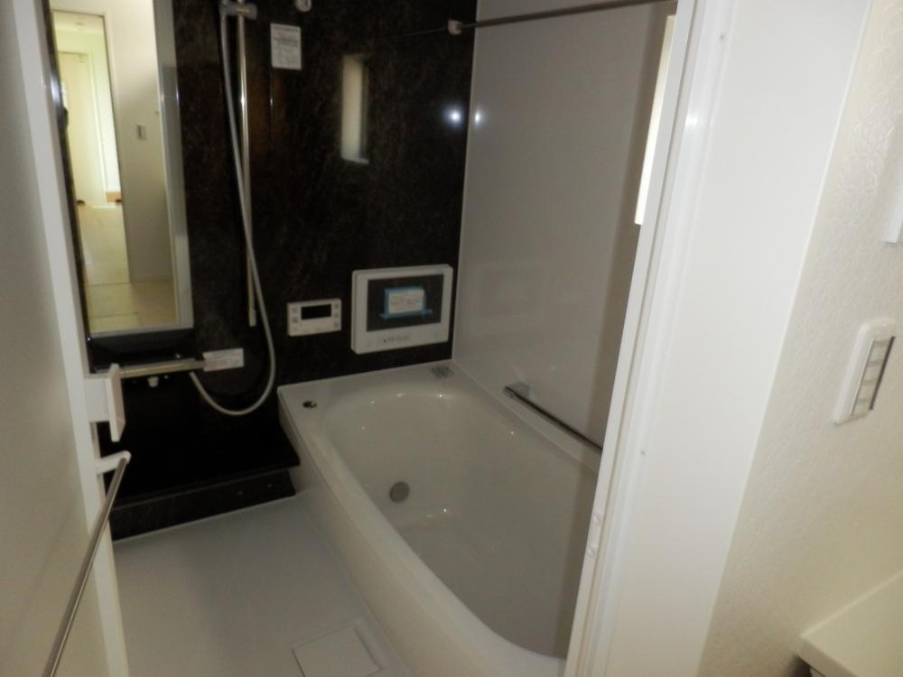 Building plan example (introspection photo). Indoor photo bathroom