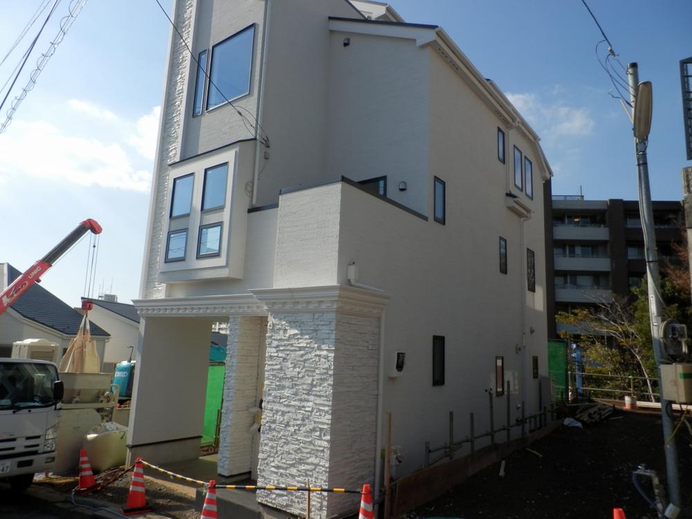 Building plan example (exterior photos). Exterior Photos Local appearance