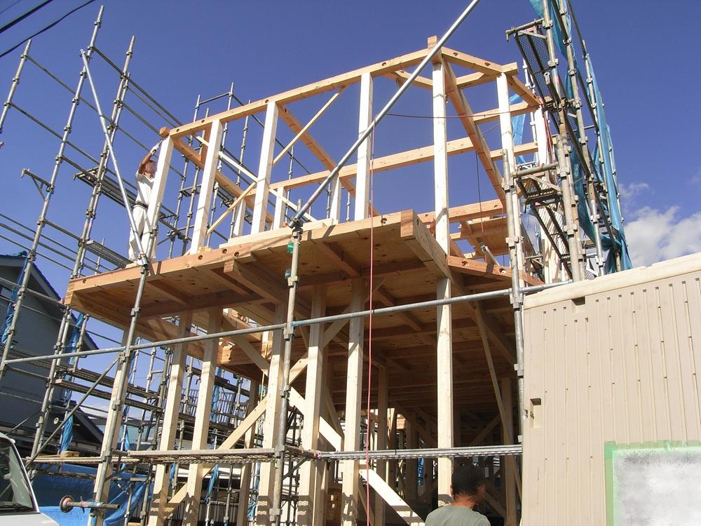 Local appearance photo. Location of Nishiyokohama Station 8-minute walk! B Building: local (09 May 2013) Shooting