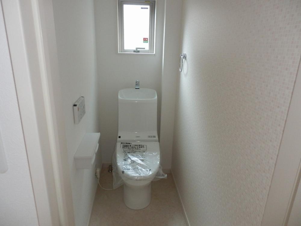 Toilet. 2013 / 11 / 16 shooting Toilet photo