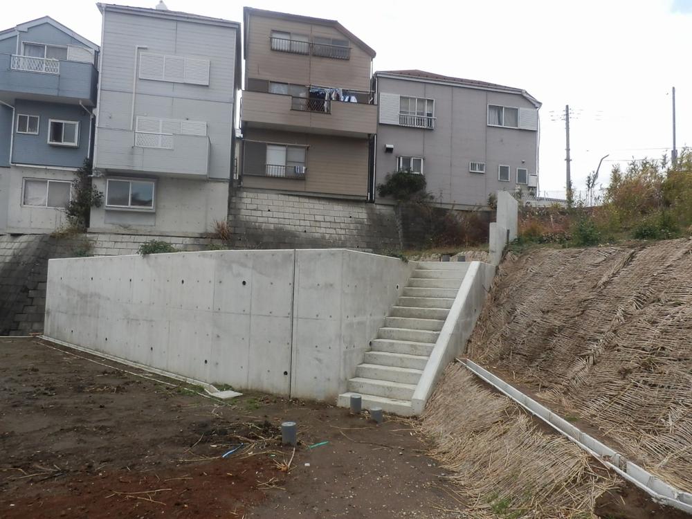 Local photos, including front road. Local (December 20, 2013) Shooting