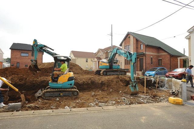 Local photos, including front road