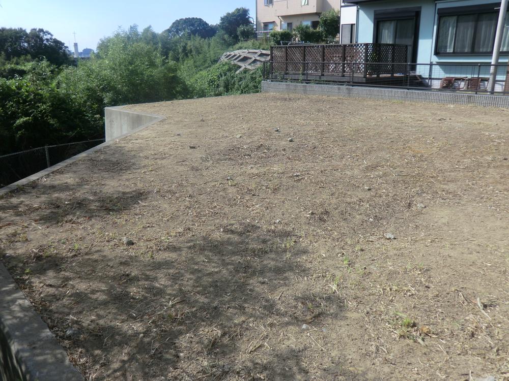 Local land photo. Local (August 2012) shooting