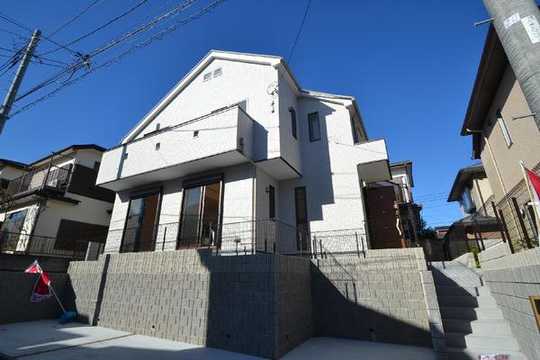 Local appearance photo. Building appearance. Building area 115.92 sq m (about 35.0 square meters)