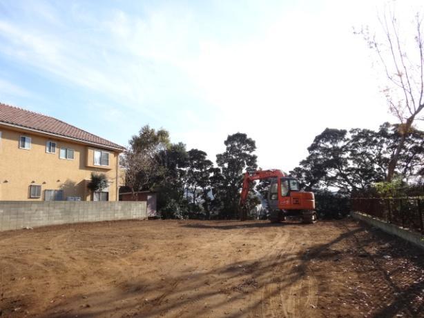 Local appearance photo. Local (12 May 2013) Shooting