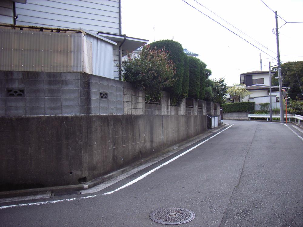 Local photos, including front road. Local (September 2013) Shooting