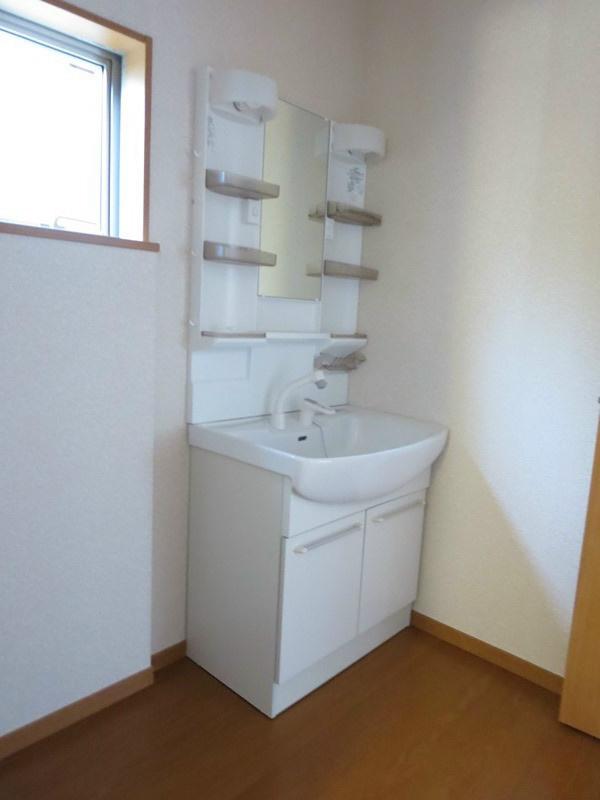 Same specifications photos (Other introspection). Basin construction cases