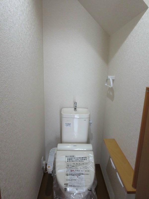 Same specifications photos (Other introspection). Toilet construction cases