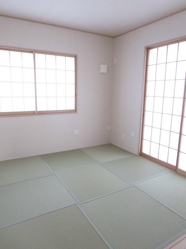 Same specifications photos (Other introspection). Japanese-style construction cases