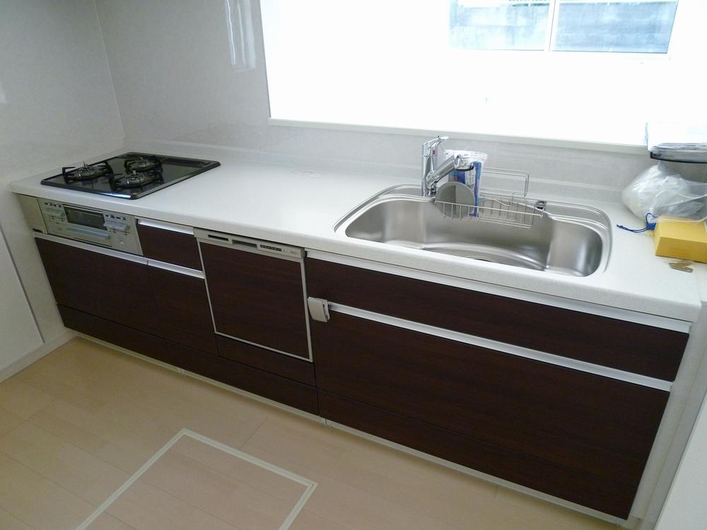 Kitchen. Seller example of construction (kitchen)