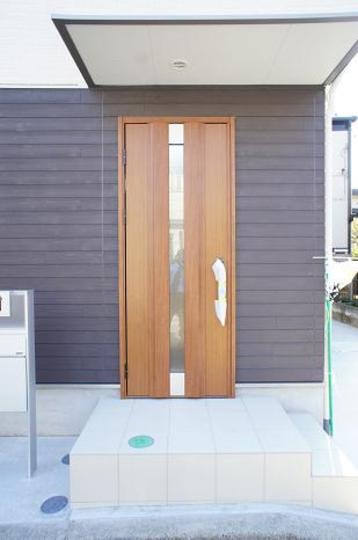 Other. Entrance porch