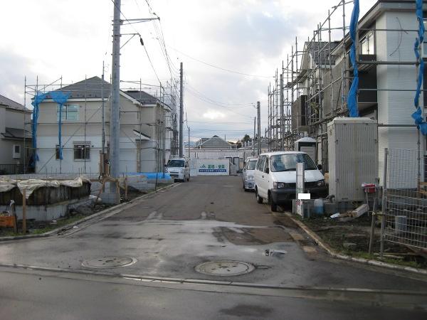 Local appearance photo. Local (11 May 2013) Shooting