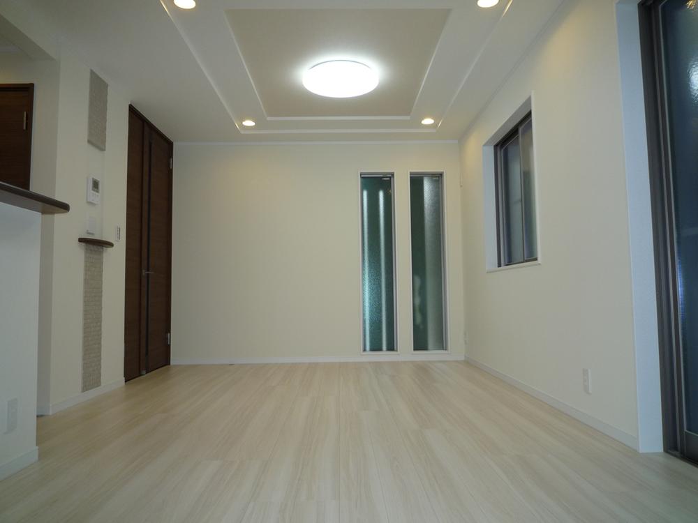 Living. Indoor (11 May 2013) Shooting