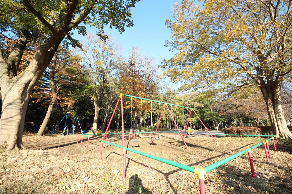 park. Minamidai 250m to the natural park