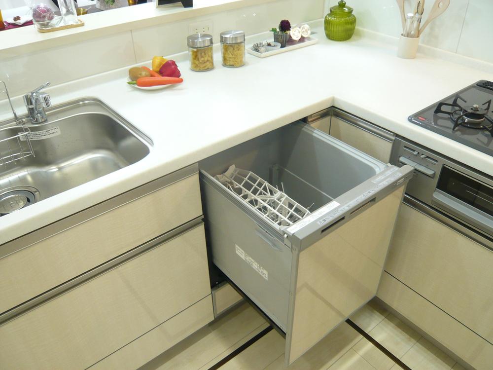 Kitchen. Also it can be expected easily water-saving effect cleaning up after with dish washing dryer. 