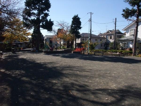 Other. It is Mitsuzakai park of about 110m from the land for sale. Since the park is close, Recommended for those who have a child. of course, It is good, such as the dog walk.