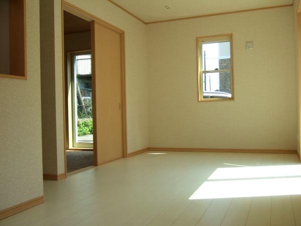 Living. Indoor (September 2013) Shooting. 25 Building